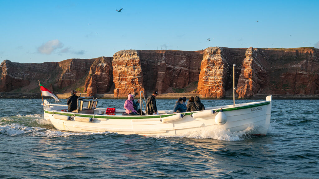 EMT-Helgoland - Inselrundfahrten und Sightseeing Tour